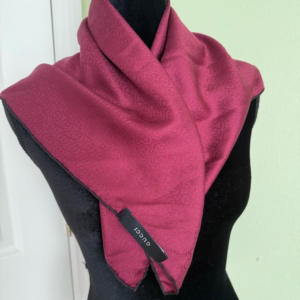 GUCCI Monogram Silk Scarf Burgundy